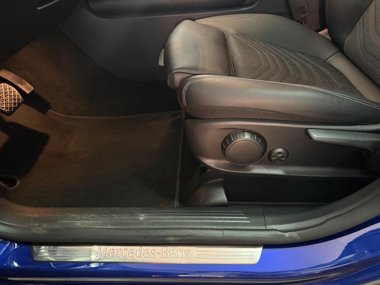Mercedes-benz GLB 200 d Automatic TETTO PANORAMICO
