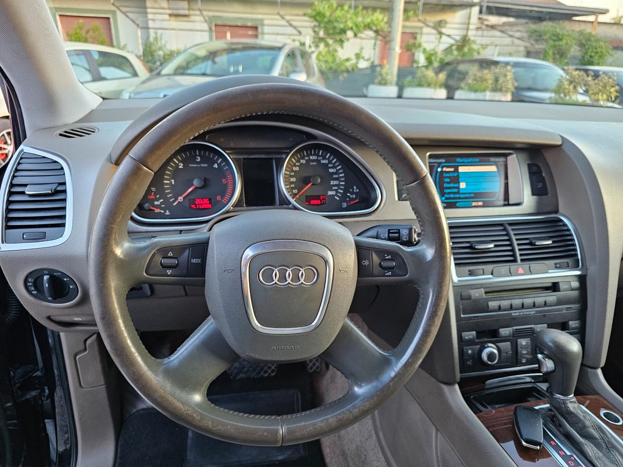 Audi Q7 3.0 V6 TDI 233CV quattro tiptronic