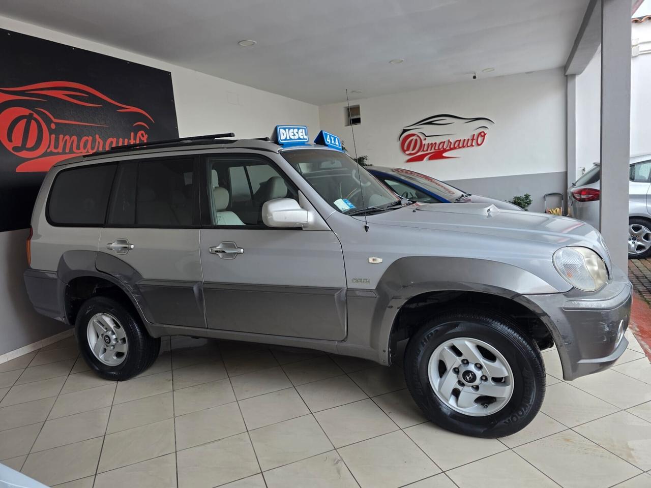 HYUNDAI TECCARAN 4X4 2.9 DIESEL DEL NORD ITA 2004
