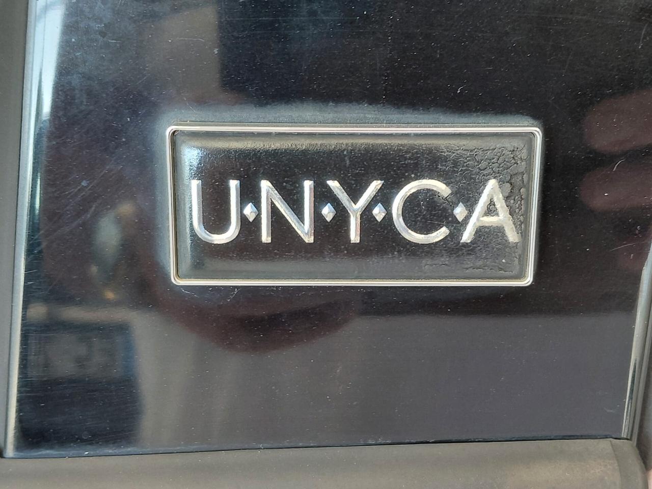 Lancia Ypsilon 1.2 69 CV Unyca