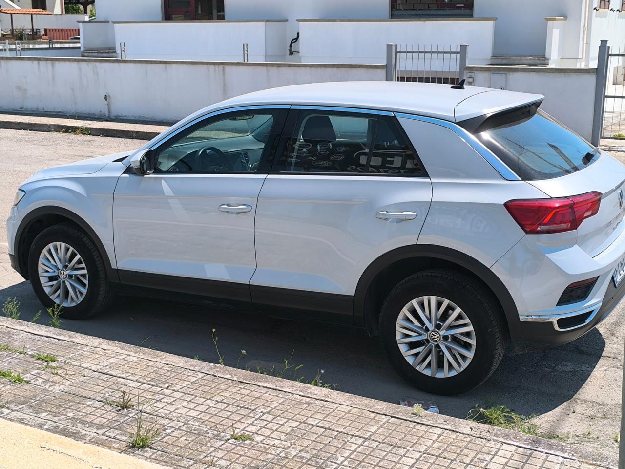 VOLKSWAGEN T-ROC 1.6 TDI 116cv 10/2019 KM 115000