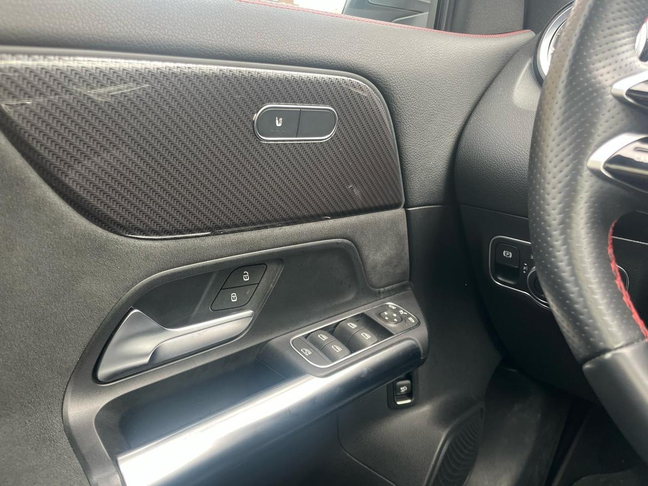 Mercedes-benz GLA 200 GLA 200 d Automatic 4Matic AMG Line Premium