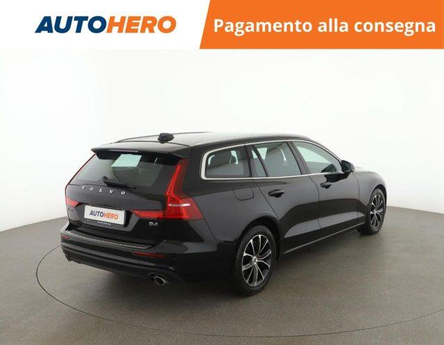 VOLVO V60 B4 (d) Geartronic Momentum Business Pro