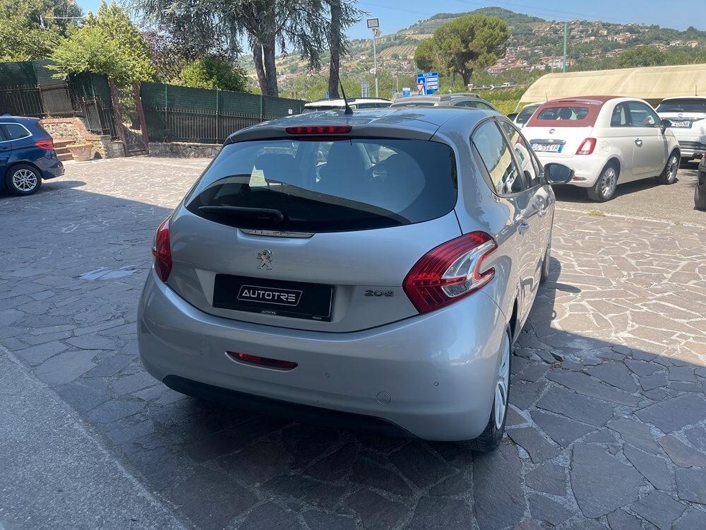 Peugeot 208 1.2 VTi 82 CV 5 porte Allure NEO PATENTATI