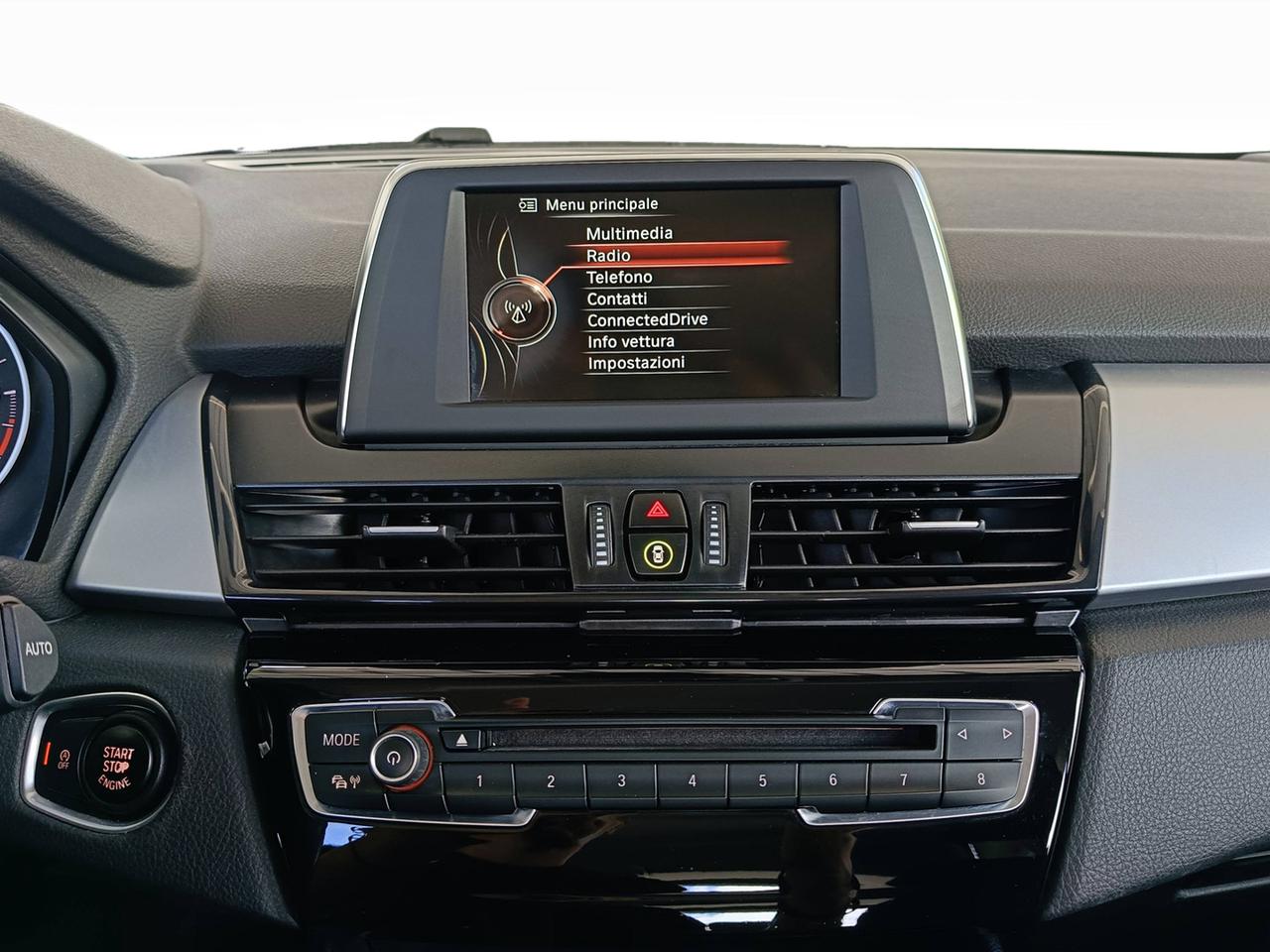 BMW Serie 2 F45 2014 Active Tourer - 218d Active Tourer auto