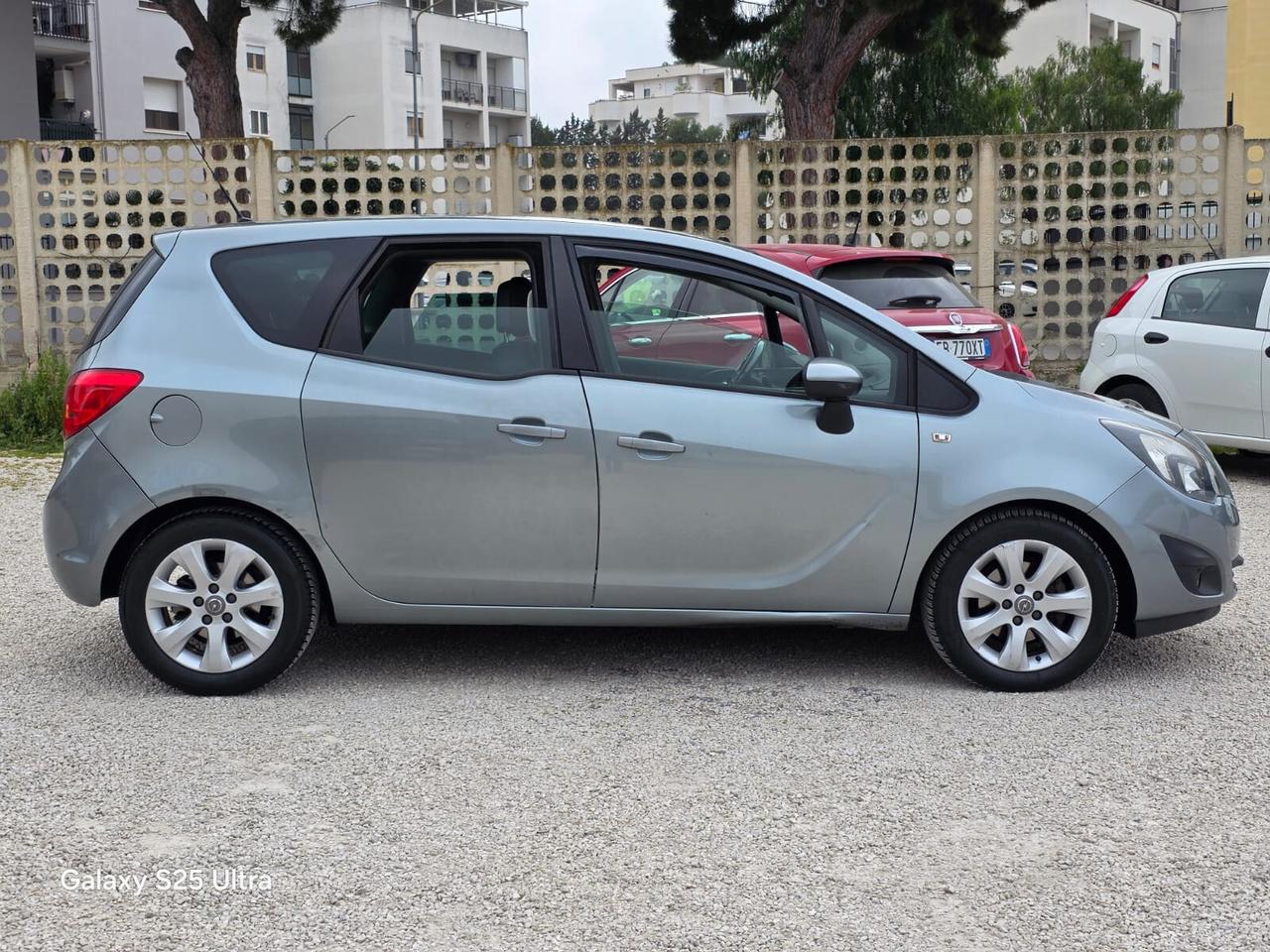 Opel Meriva 1.3 CDTI 95CV ecoFLEX Cosmo
