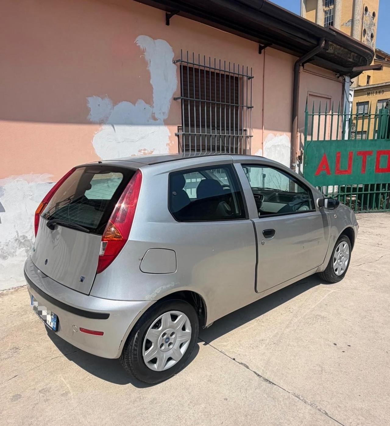 Fiat Punto 1.2 benzina 3 porte ok neopatentati