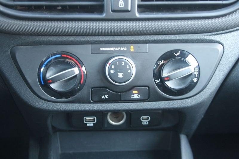 Hyundai i10 i10 1.0 MPI AT Connectline