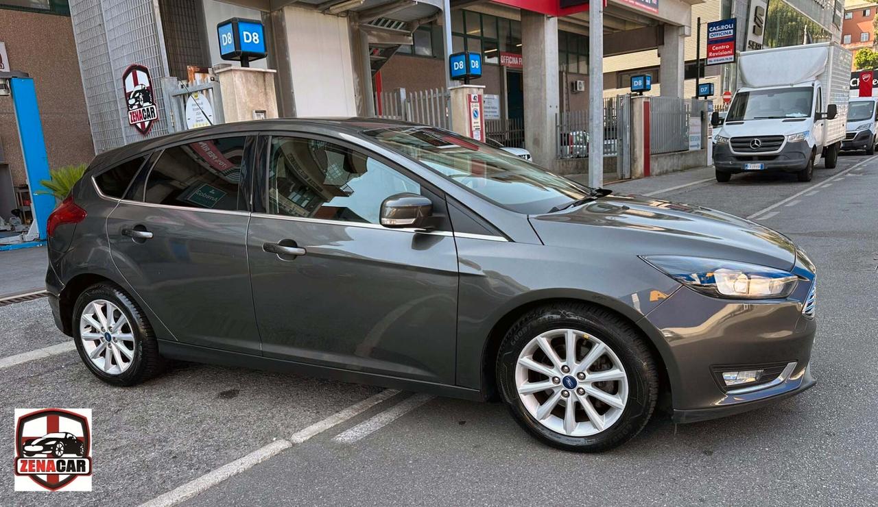Ford Focus 1.5 TDCi 120 CV Navigatore Cruise control 4 Vetri elettrici