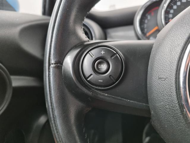MINI Cooper D 1.5 Cooper D AUTOMATICA