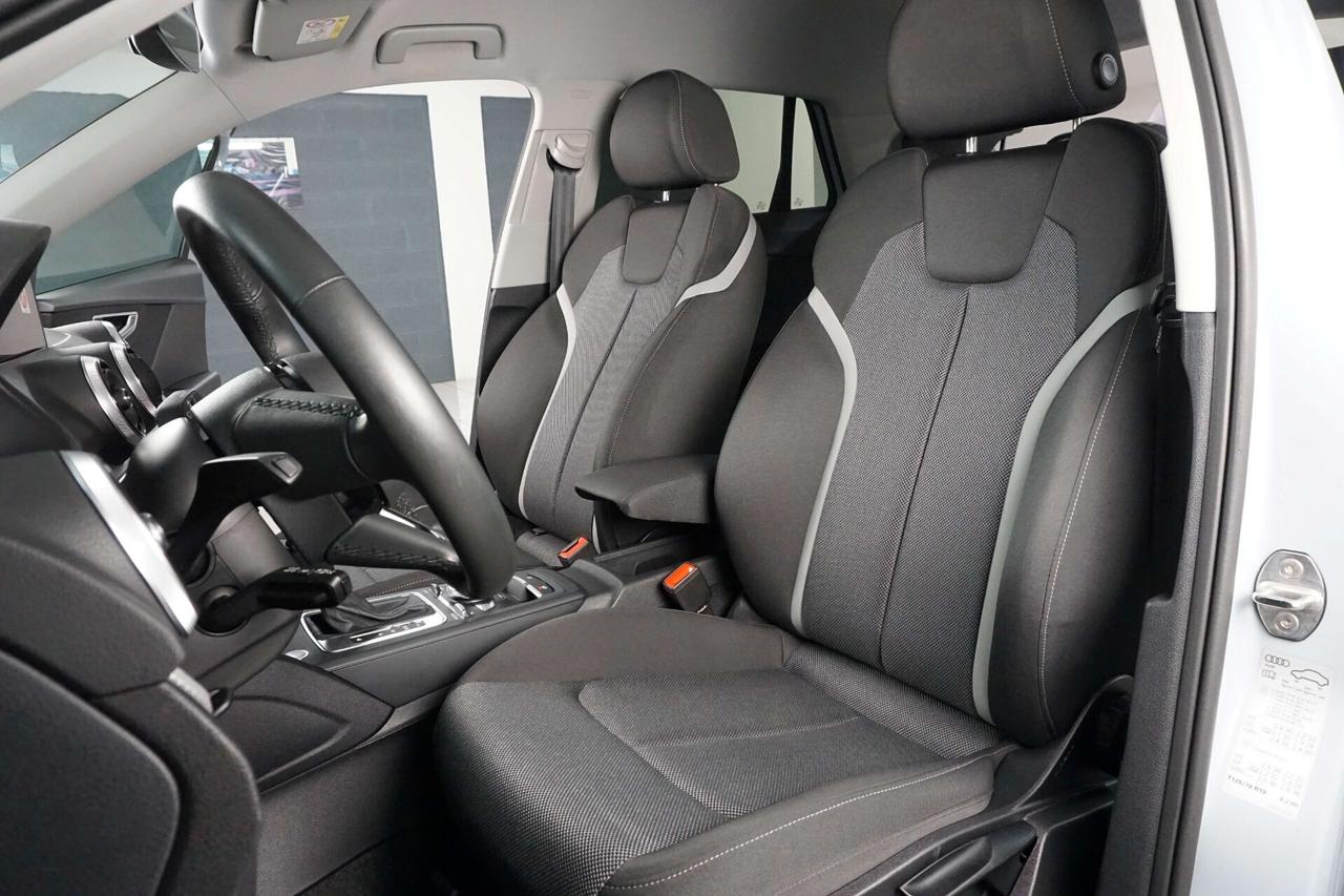 Audi Q2 35 TFSI S tronic S line Identity Black