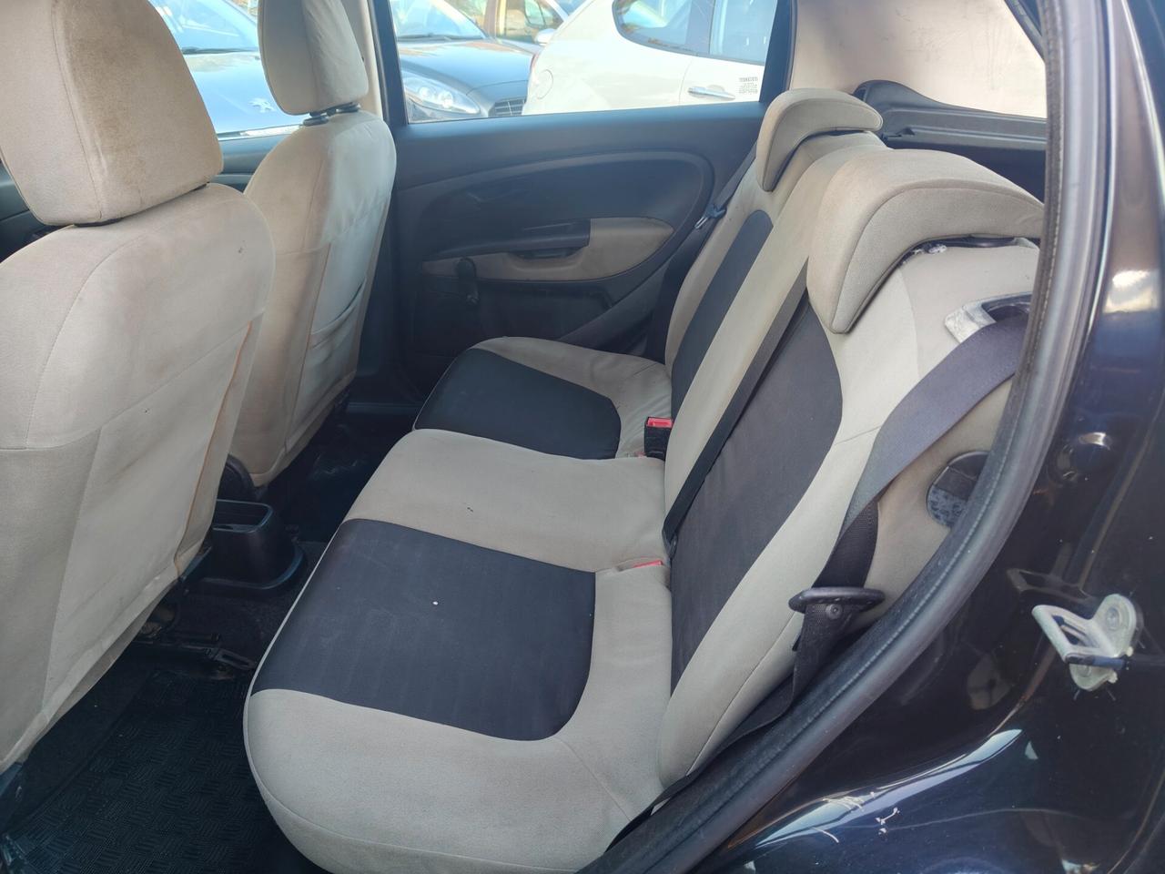 Fiat Grande Punto 1.3 MJT 90 CV 5 porte Dynamic