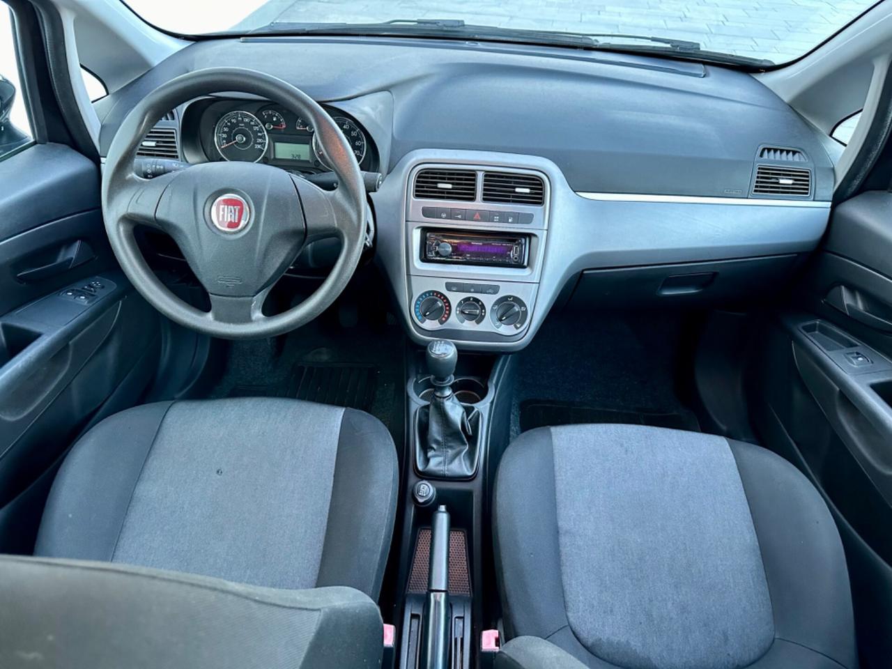 Fiat Punto 1.4 8V 5 porte Gpl Neopatentati