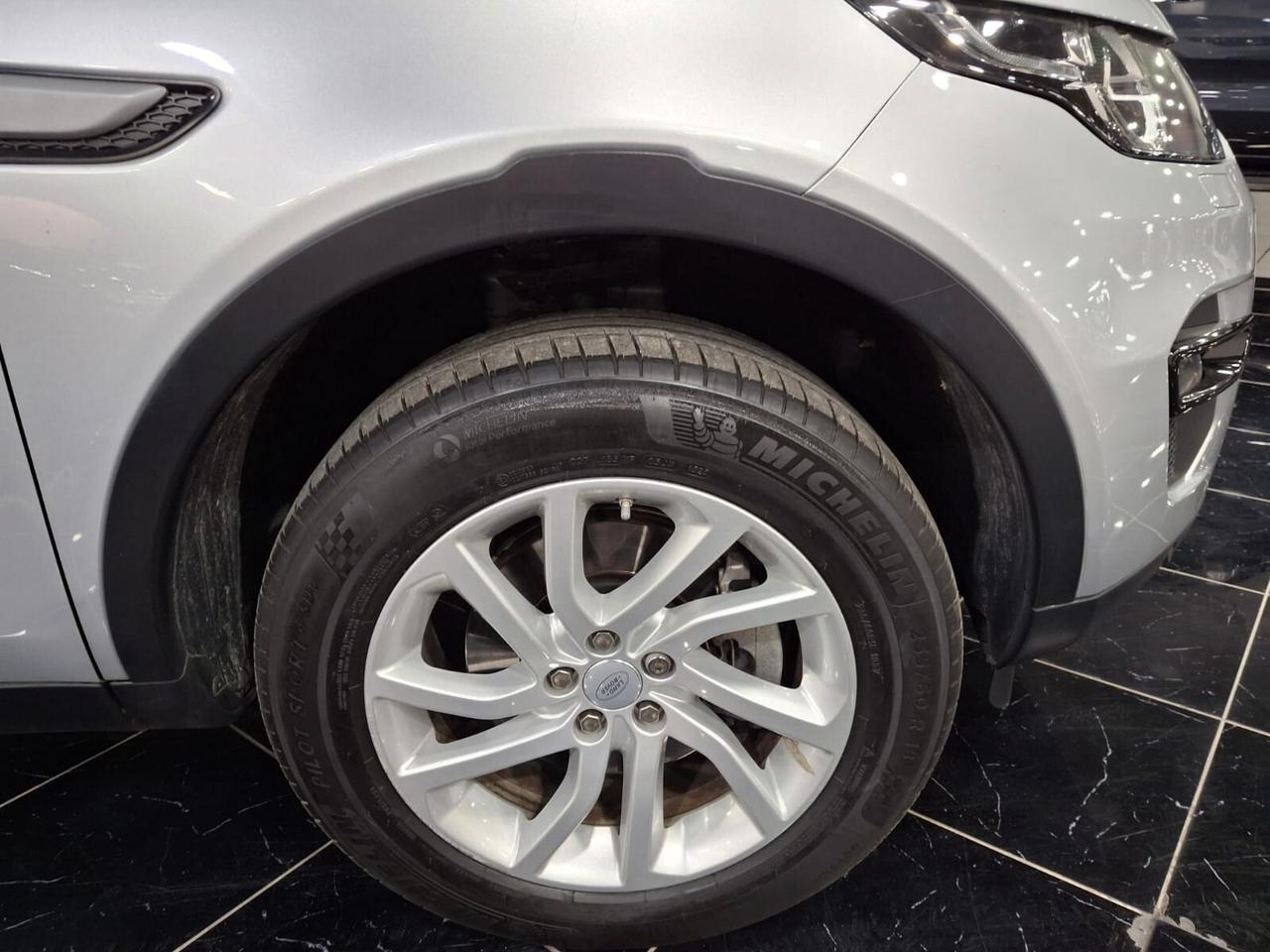 Land Rover Discovery Sport 2.0 TD4 150 CV HSE