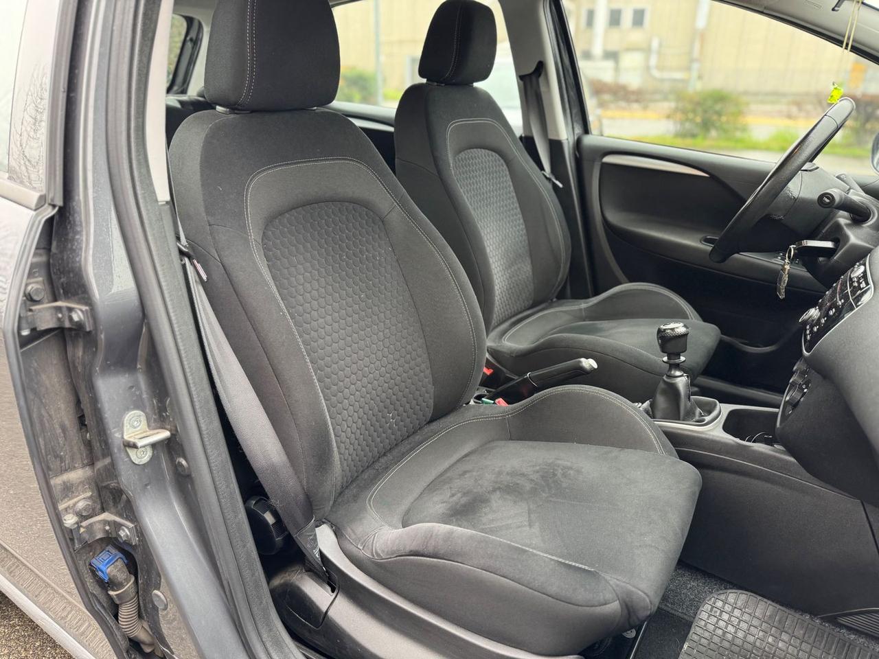 Fiat Punto Lounge 1.4 Natural Power #9240