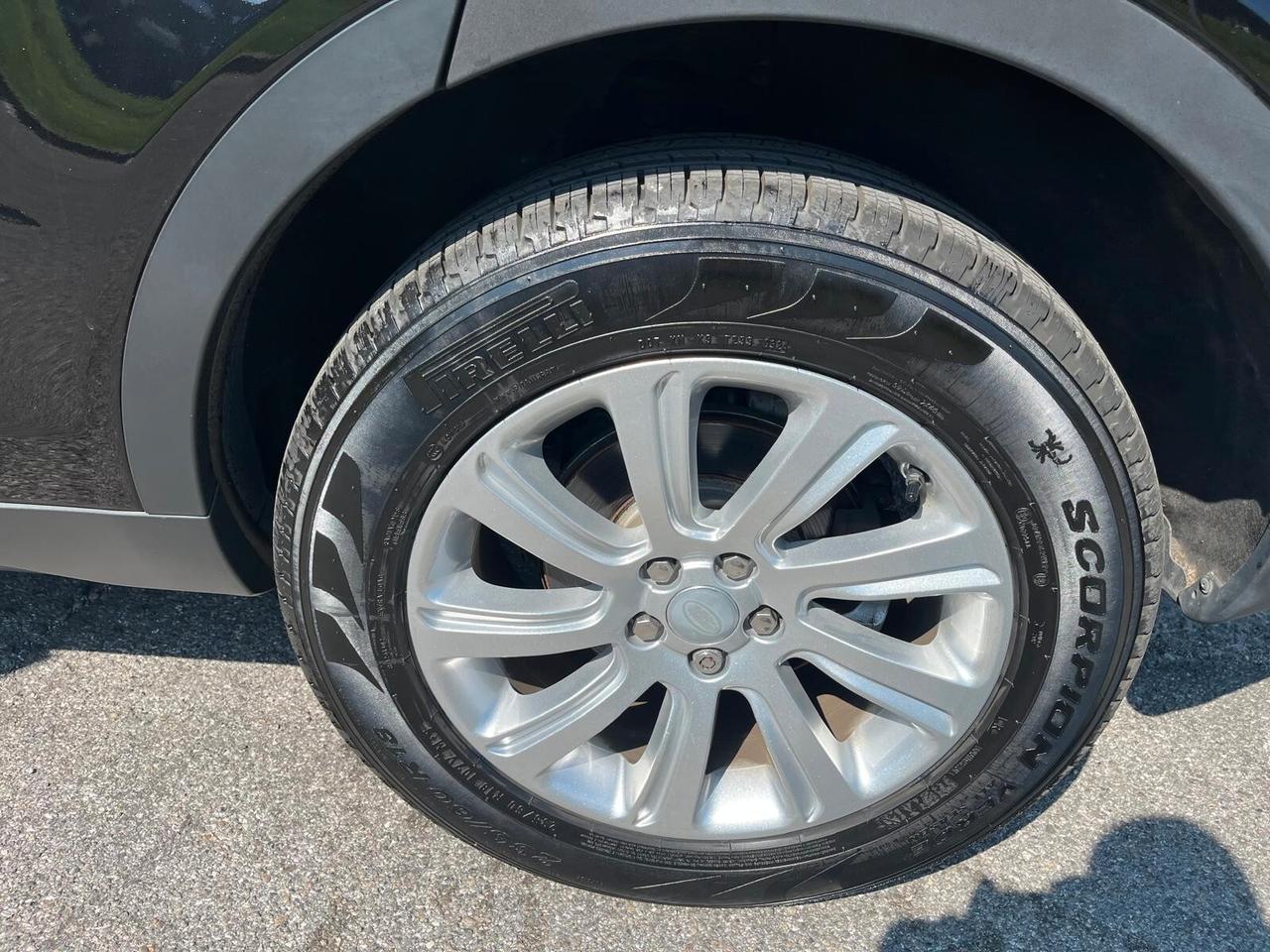 Land Rover Discovery Sport 2.0 TD4 180 CV Pure