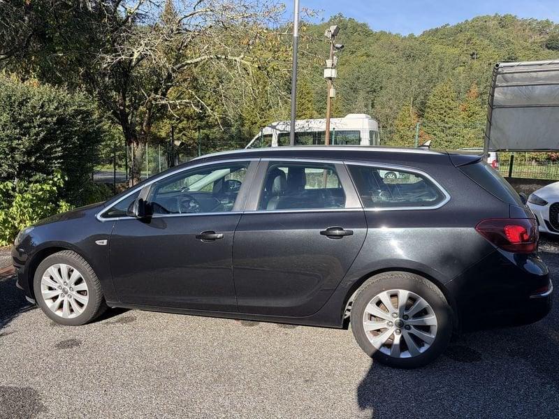 Opel Astra 4ª serie 1.6 CDTI EcoFLEX S&S Sports Tourer Cosmo