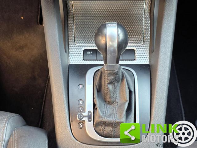 VOLKSWAGEN Golf 3.2 VR6 4mot. 3p. DSG R32