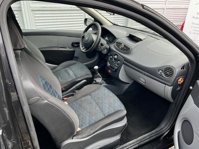 Renault Clio 1.2 16V 3 porte Dynamique
