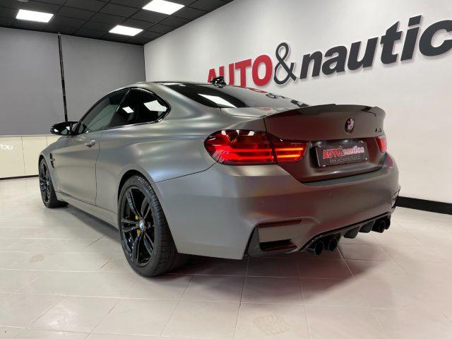 BMW M4 COUPE'