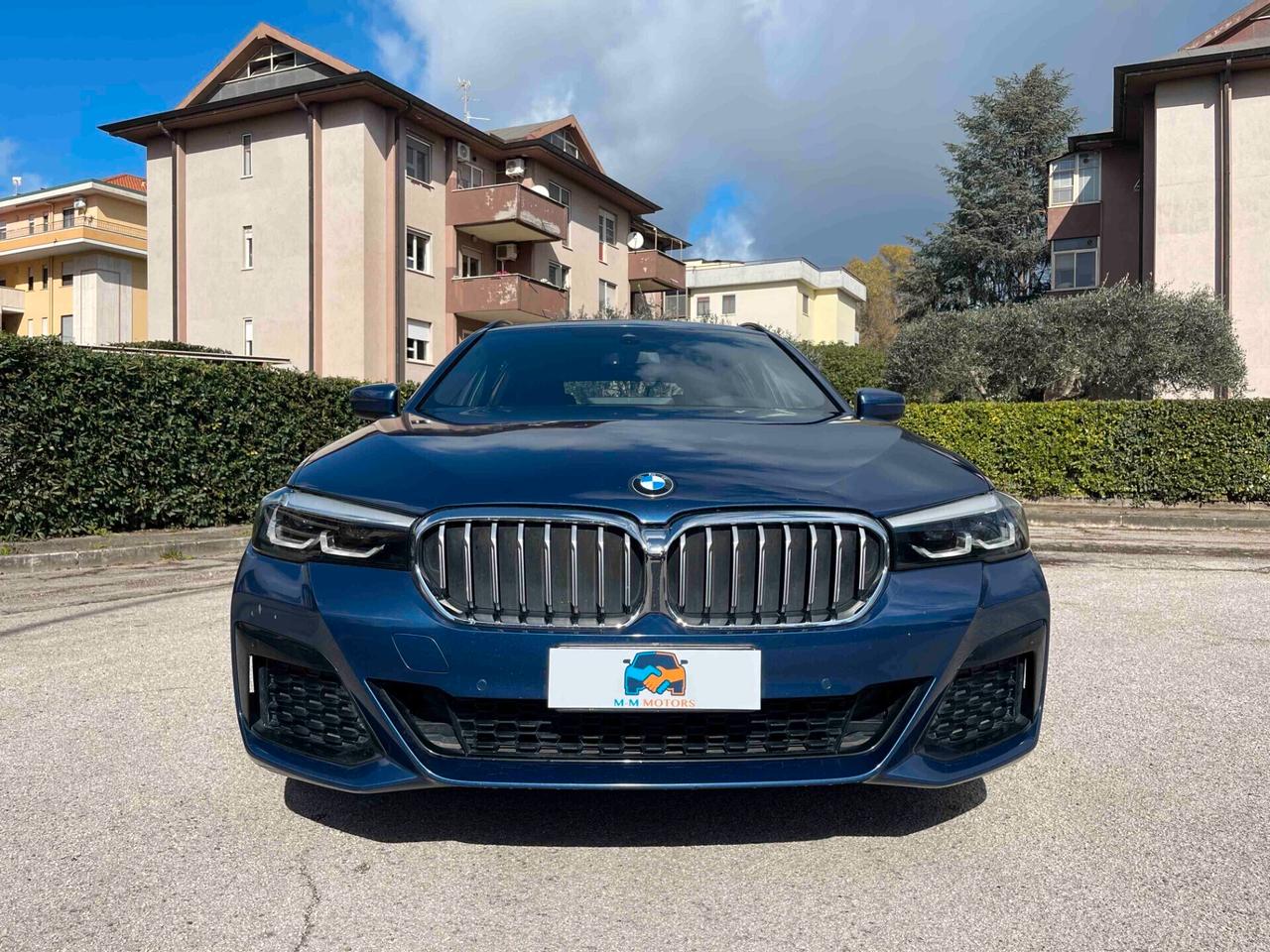 Bmw 518d Touring Ibrida Diesel automatica M-Sport