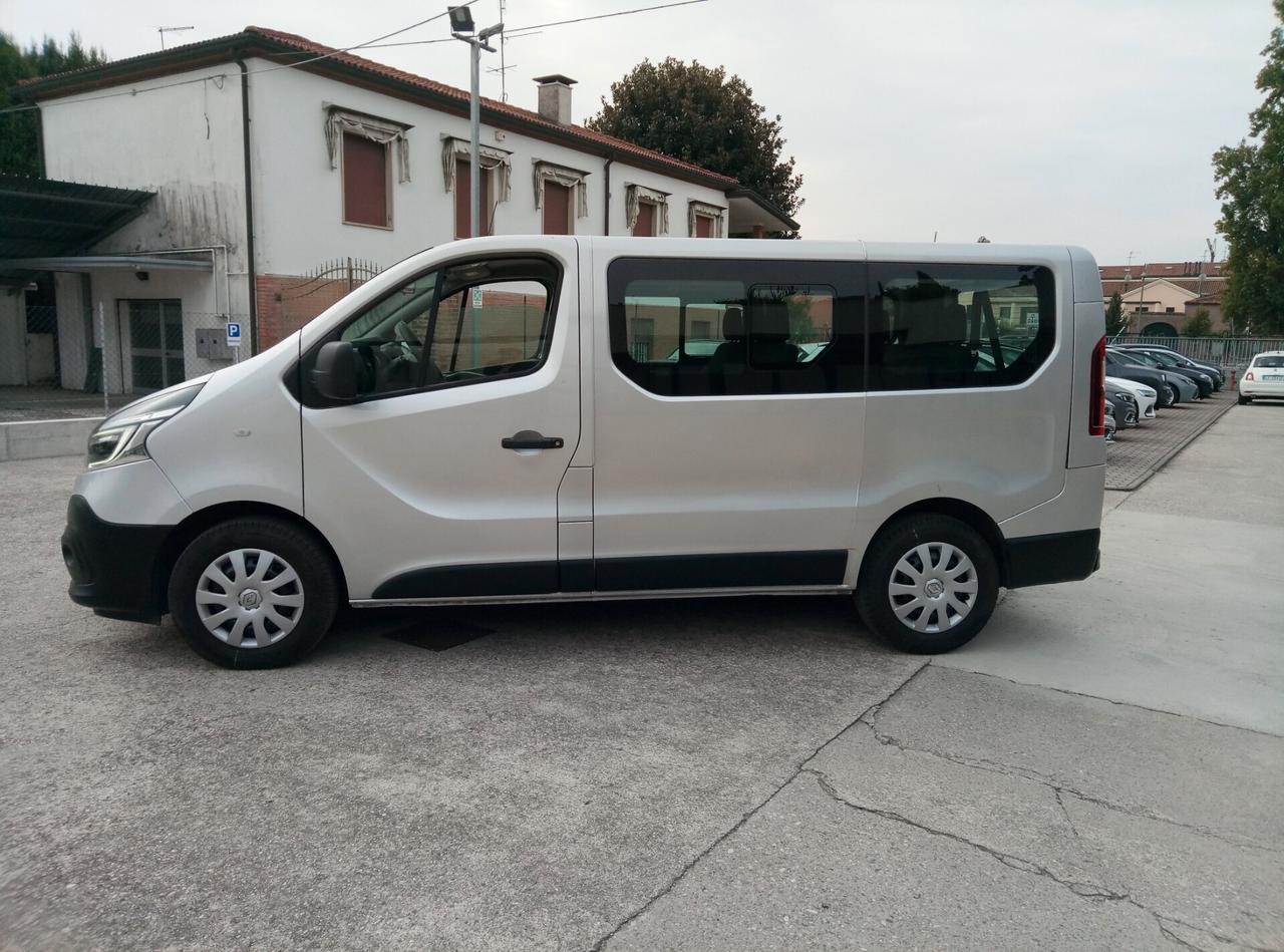 Renault Trafic T27 2.0 dCi 145CV PC-TN Zen Energy 9 POSTI