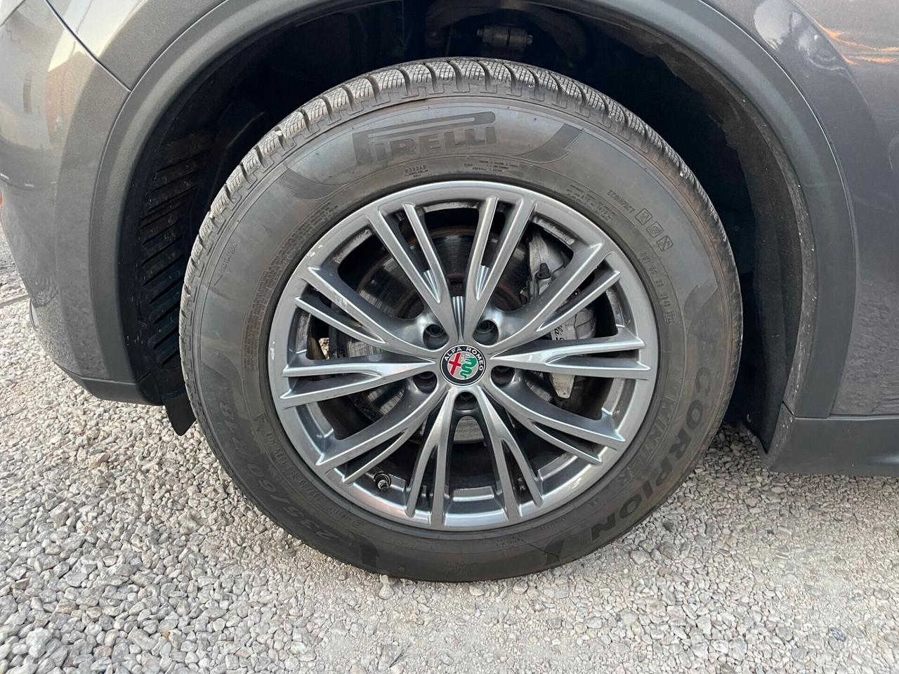 Alfa Romeo Stelvio 2.2 Turbodiesel 190 CV Q4 Business