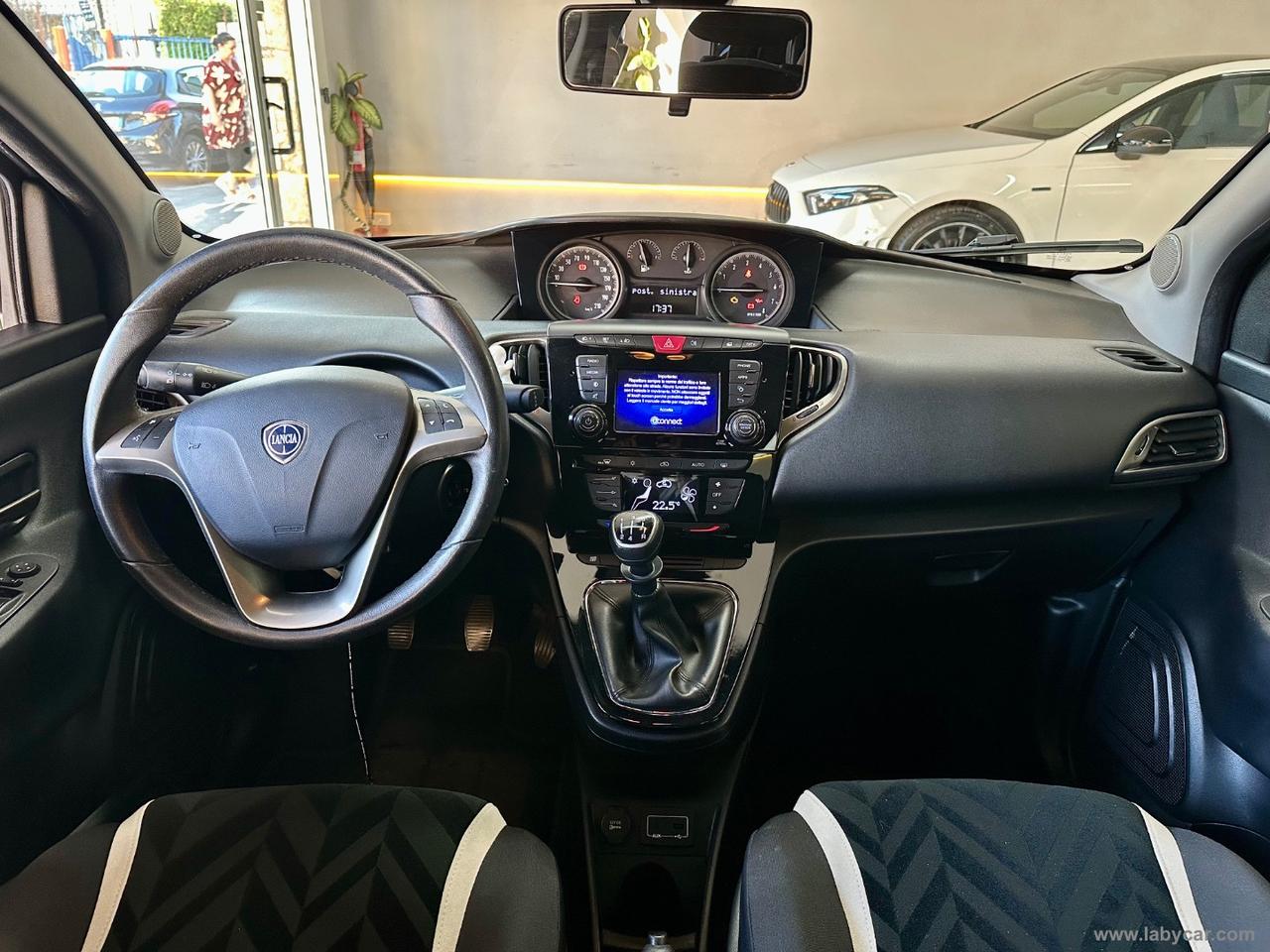 LANCIA Ypsilon 1.2 69 CV 5p. Gold EURO 6