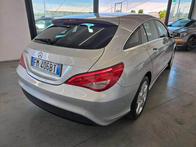 Mercedes-Benz CLA 200 2017 Premium AUTOMATICO 136CV