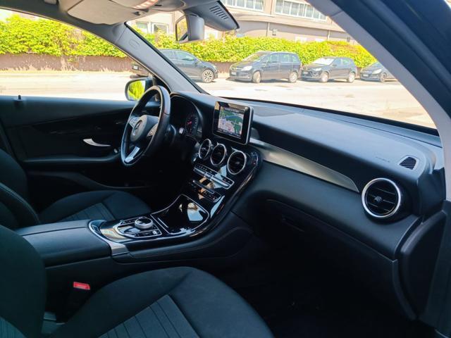MERCEDES-BENZ GLC 220 d 4Matic Business