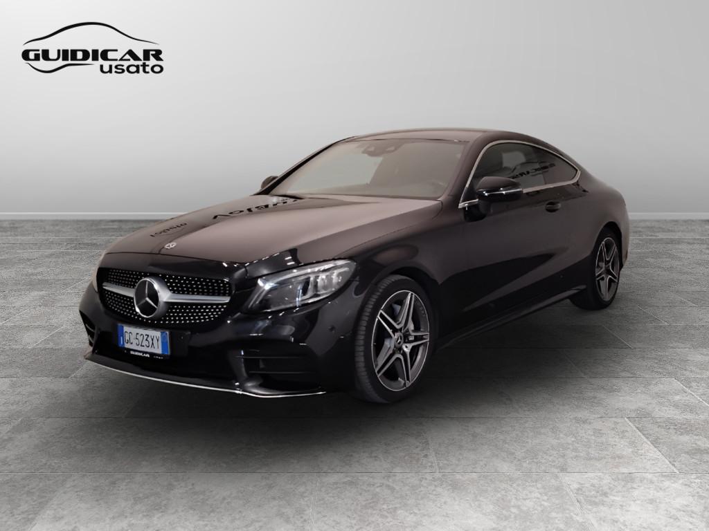 Mercedes-Benz Classe C-C205 2018 Coupe - C Coupe 220 d Premium auto