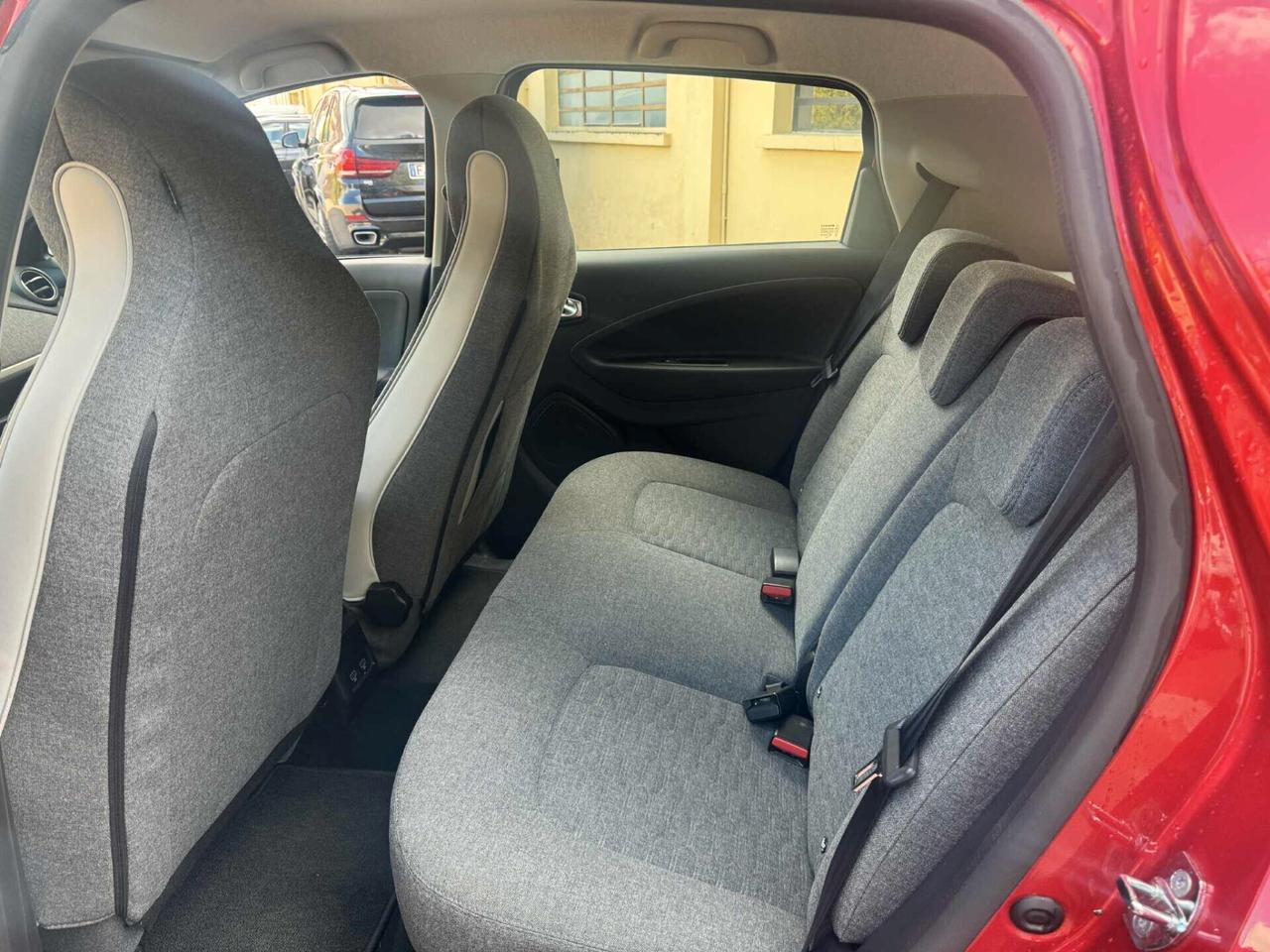 Renault ZOE One R135 2020 Elettrica 29.000 Km NEOPATENTATI
