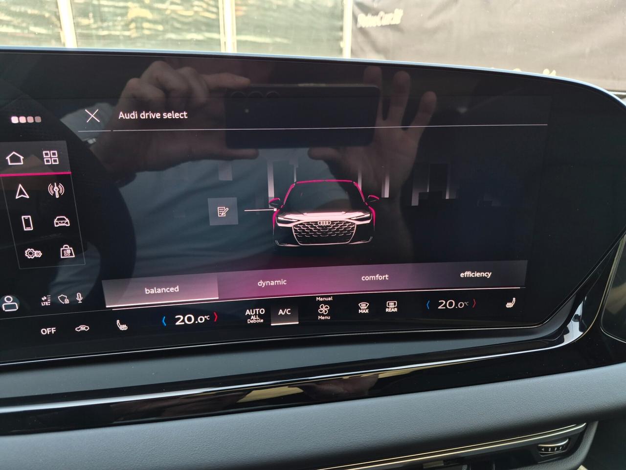 Audi A6 AVANT *NUOVO MODELLO* S LINE EDITION TDI S TRONIC TETTO MATRIX DISPLAY PASS. CLIMA 4ZONE 360° CARPLAY