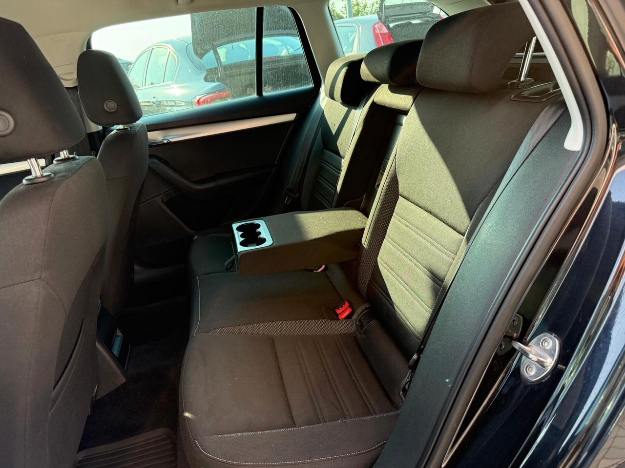 Skoda Octavia 1.6 Diesel Neopatentati Cambio Automatico