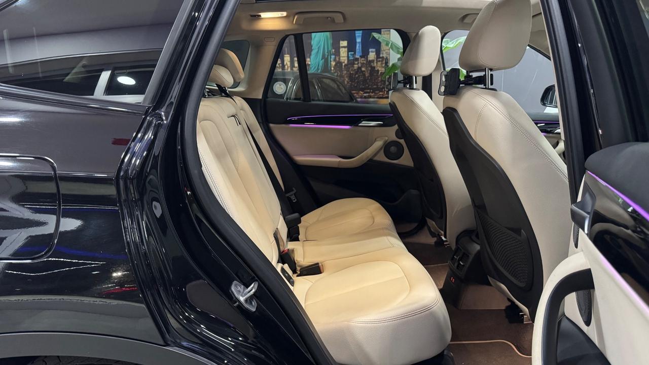 Bmw X1 sDrive20d xLine Tetto apribile-2020