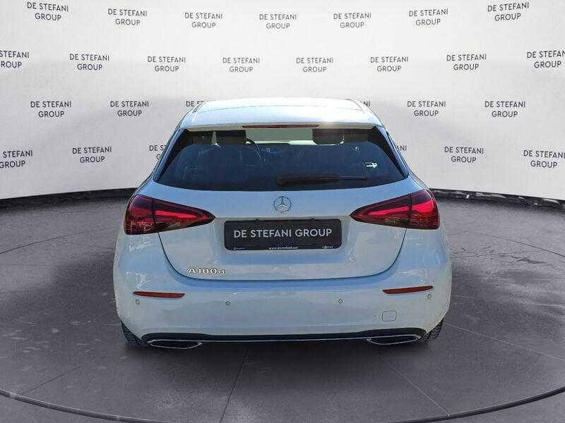Mercedes-Benz Classe A A 180 d Progressive Advanced