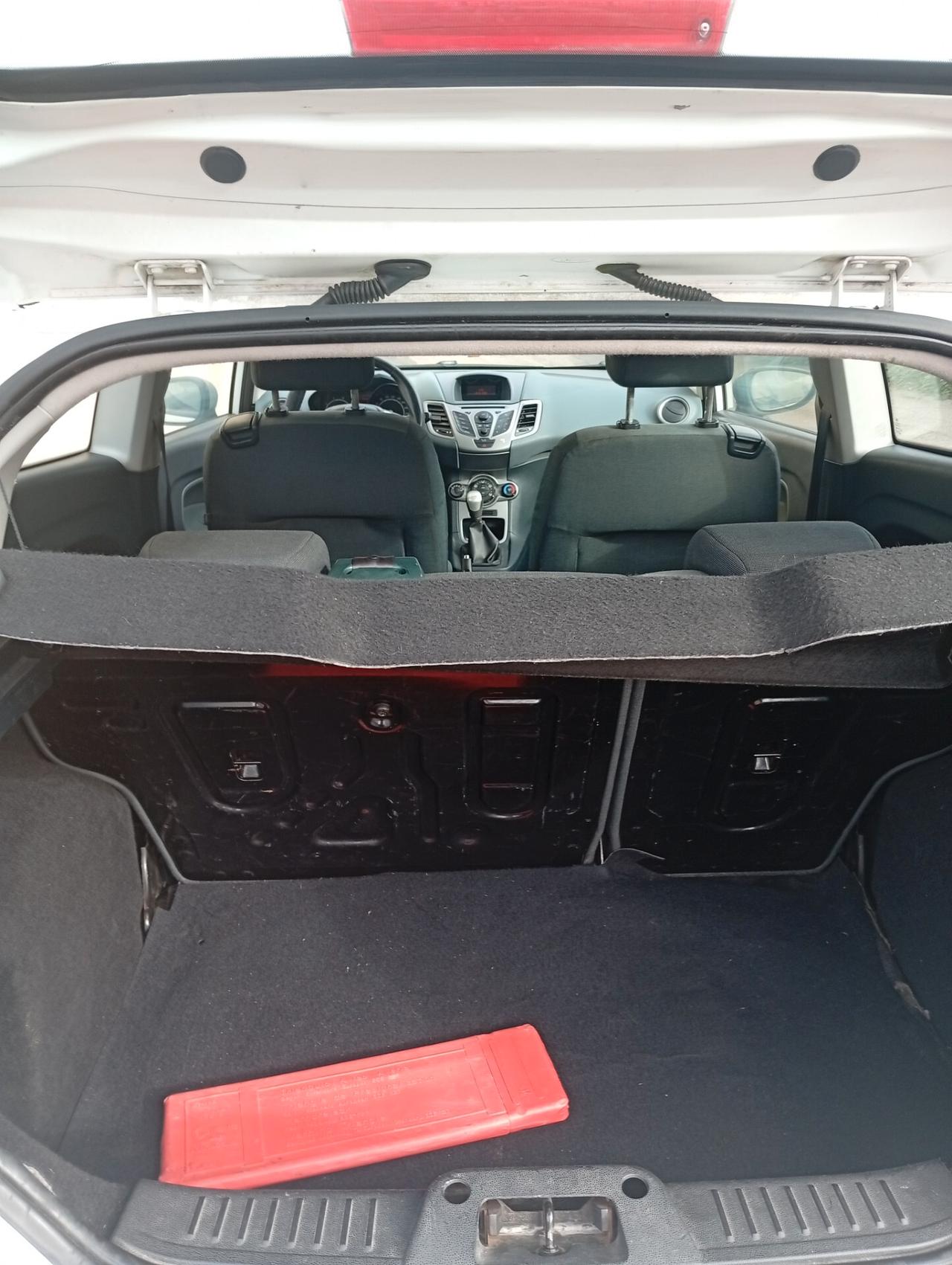 Ford Fiesta 1.2 16V 3p. Ghia