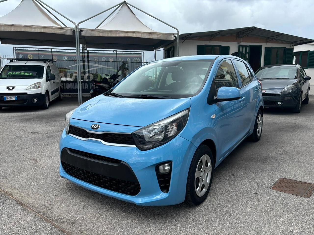 Kia Picanto 1000benzina