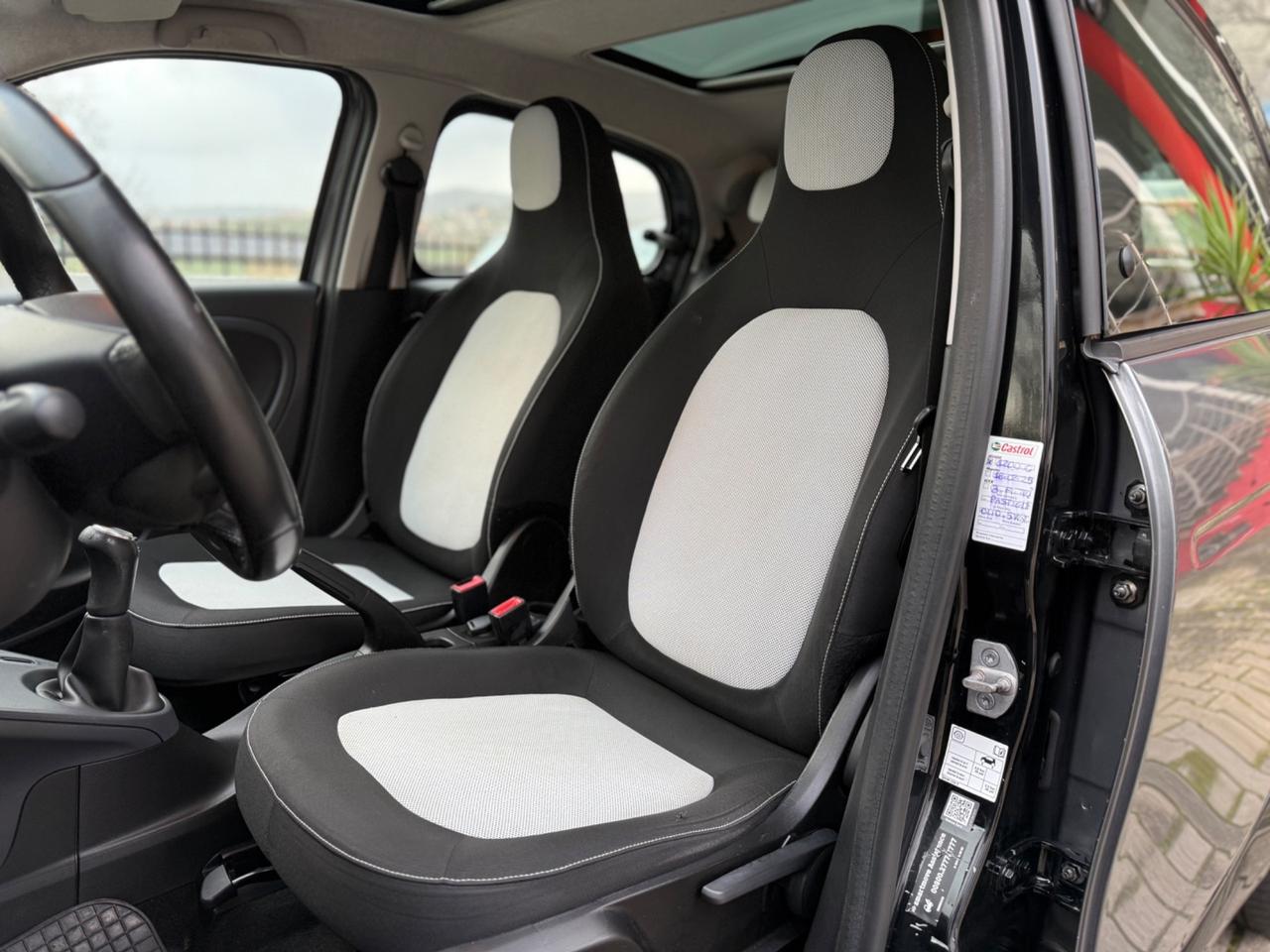 Smart ForFour 70 1.0 Youngster