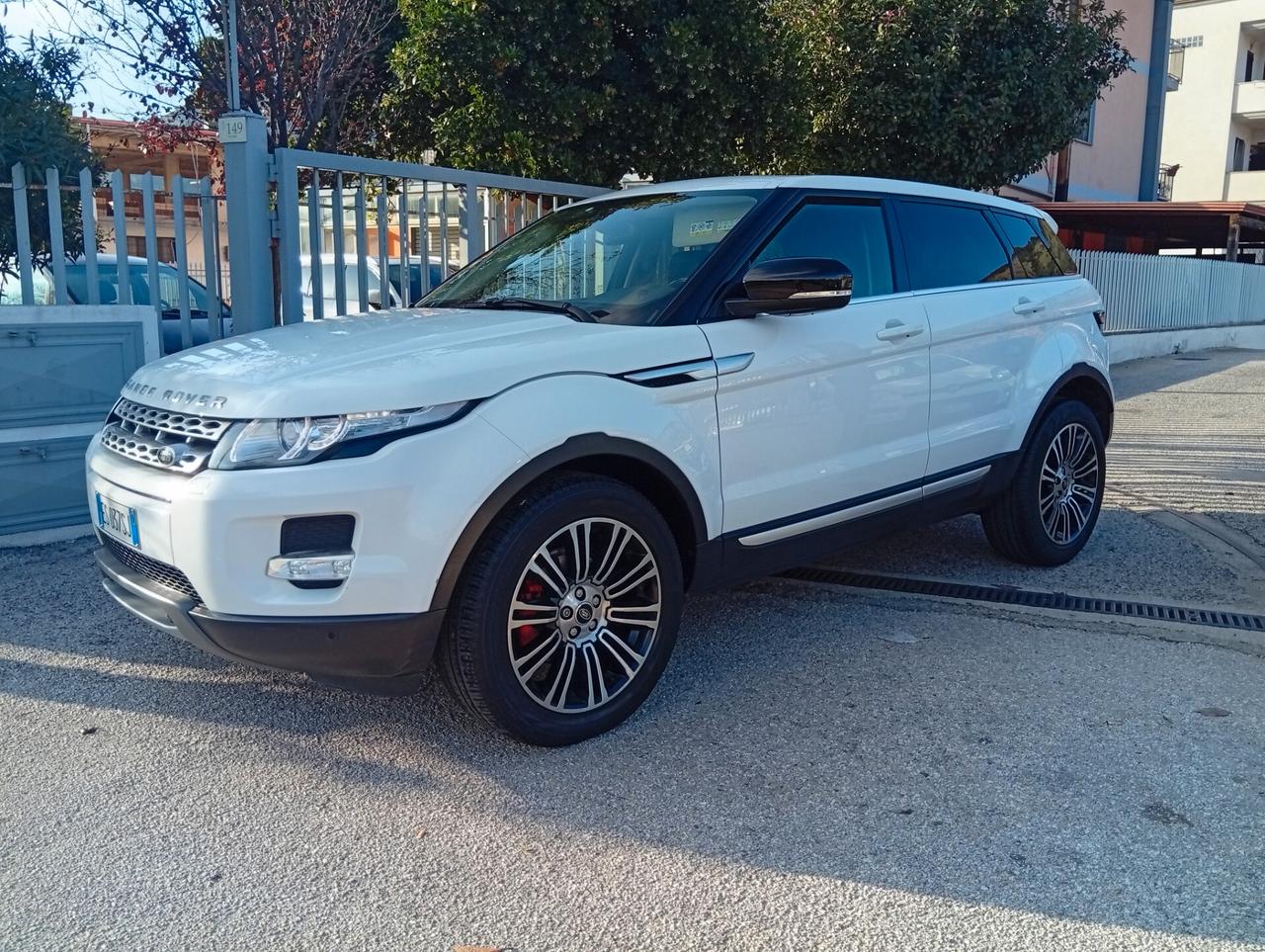 Land Rover Range Evoque 2.2 TD4 5p. Dynamic