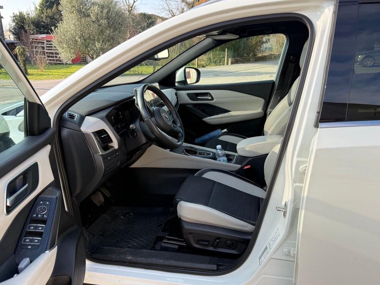 Nissan Qashqai tekna + #8485