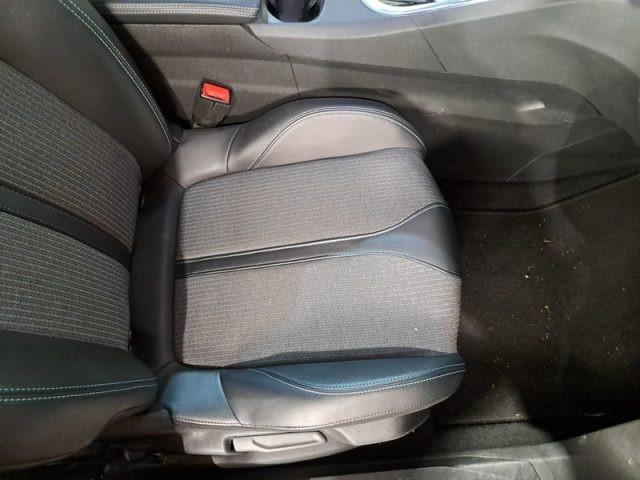 PEUGEOT 3008 BlueHDi 130 S&S EAT8 Allure