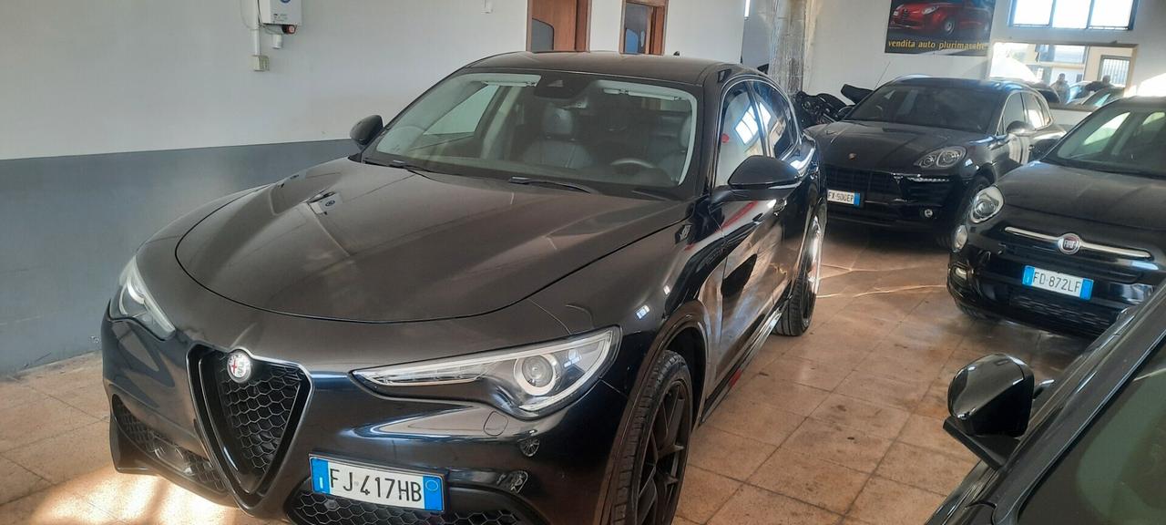 Alfa Romeo Stelvio 2.0 Turbo 280 CV AT8 Q4 Super