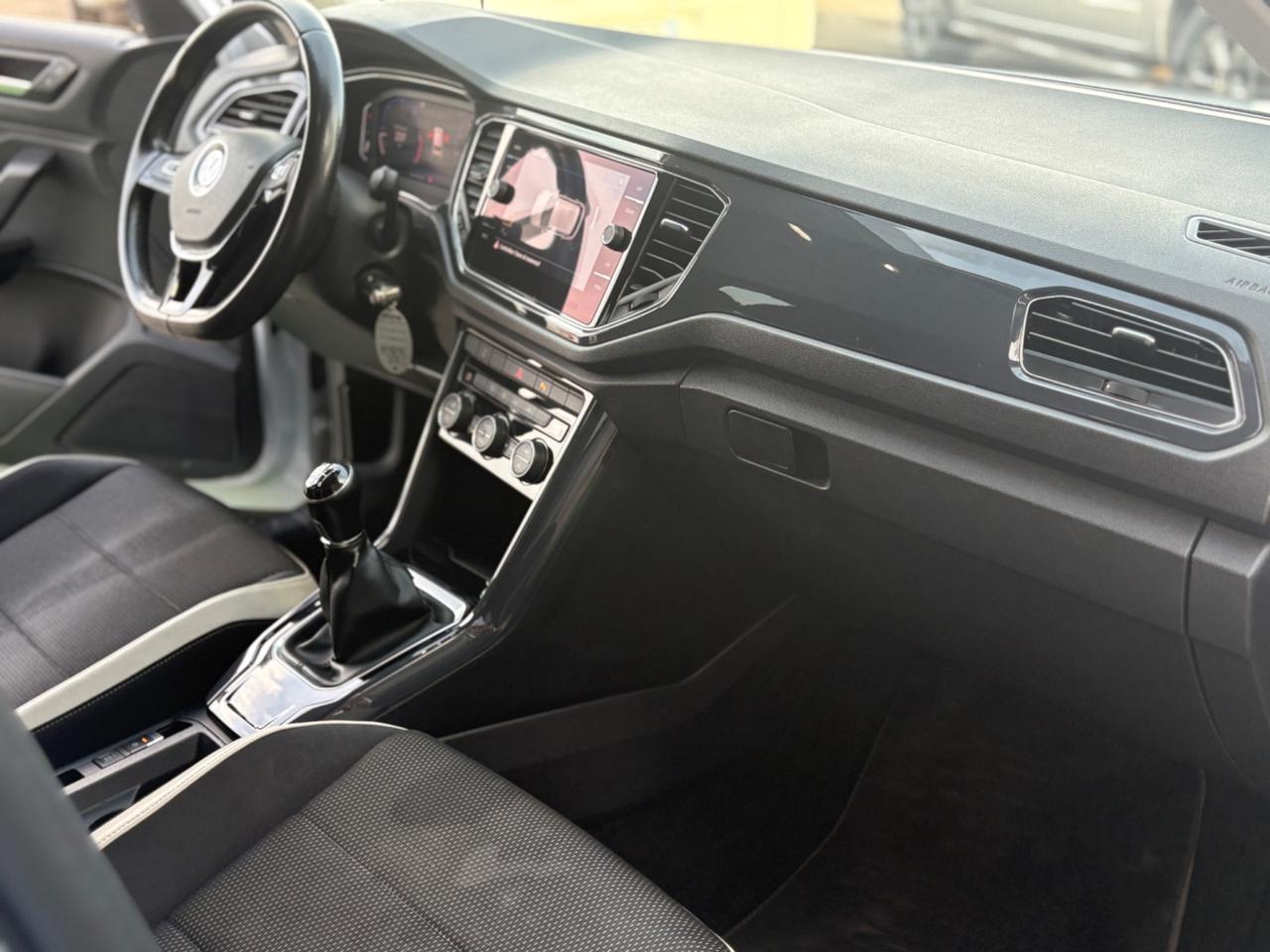 Volkswagen T-Roc 1.6 110CV GARANZIA PERFETTA