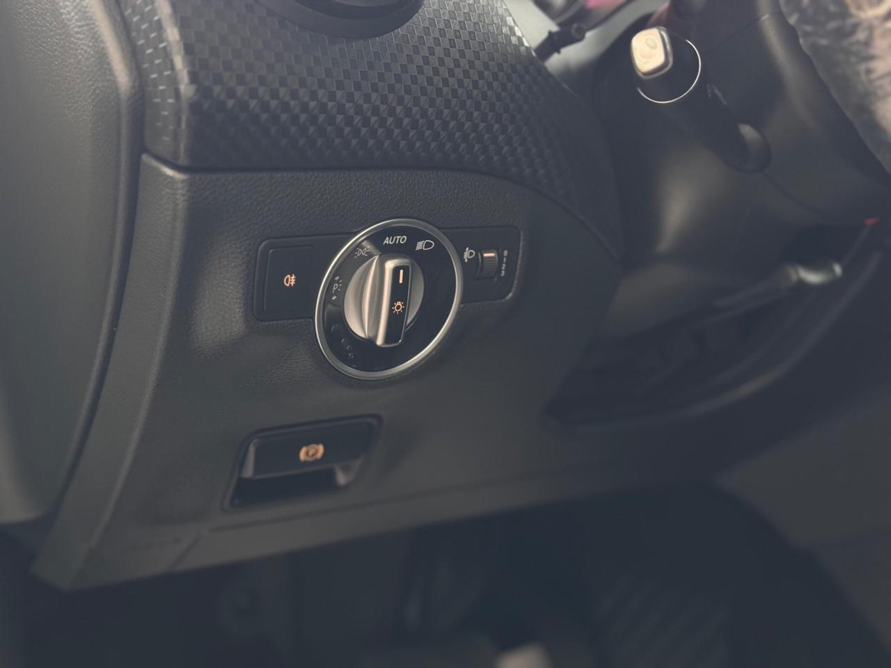 Mercedes-benz A 200 d Automatic Premium