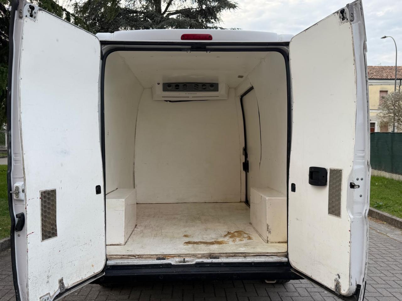Fiat ducato 2.3multijet autocarro n1 coinbentato frigo senza atp