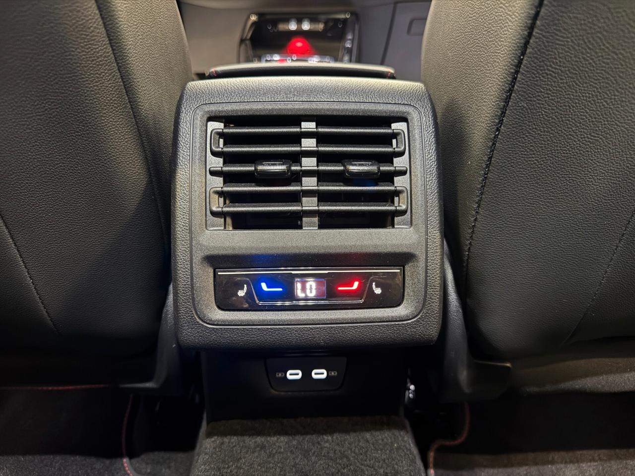 Volkswagen Golf GTI 2.0 TSI