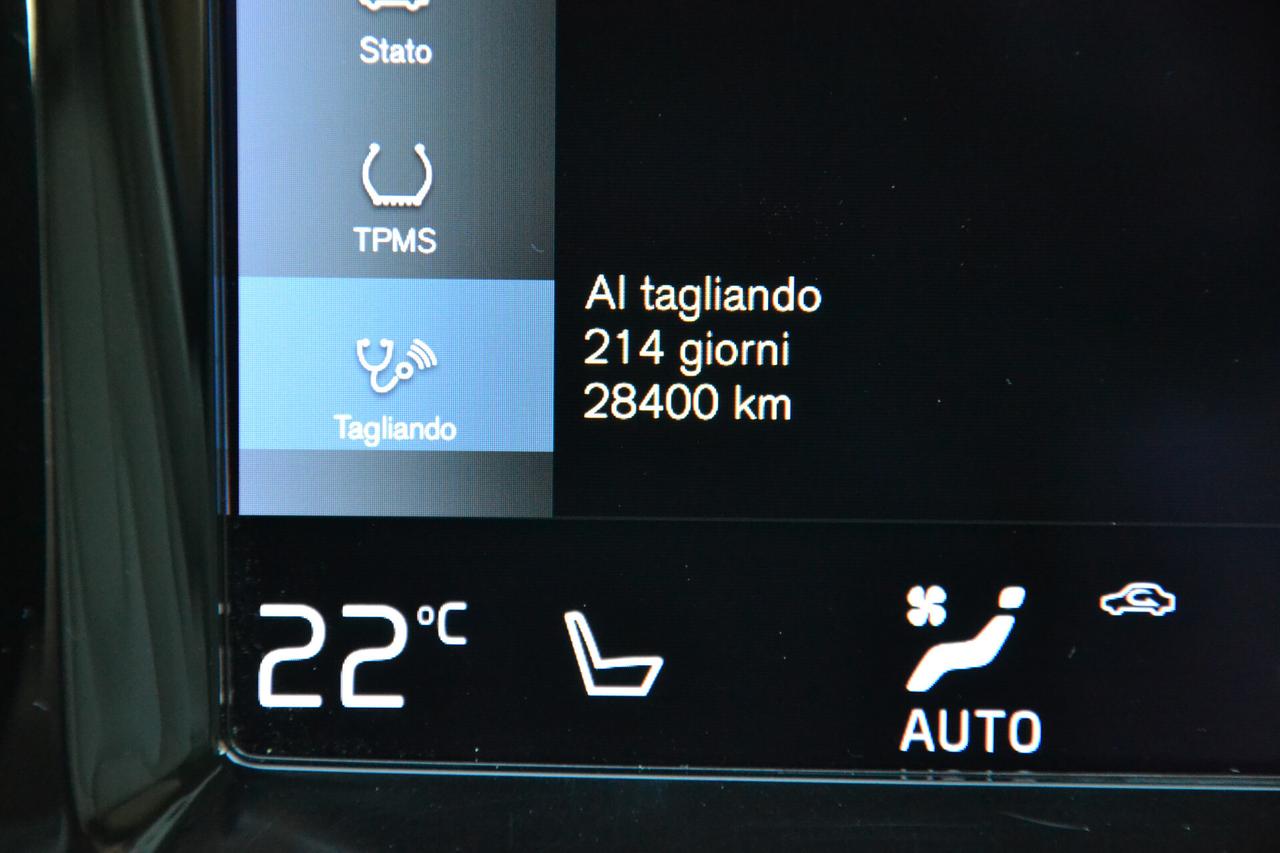 Volvo XC 60 2.0 B4 197CV HYBRID/DIESEL AWD **TETTO PELLE NAV**