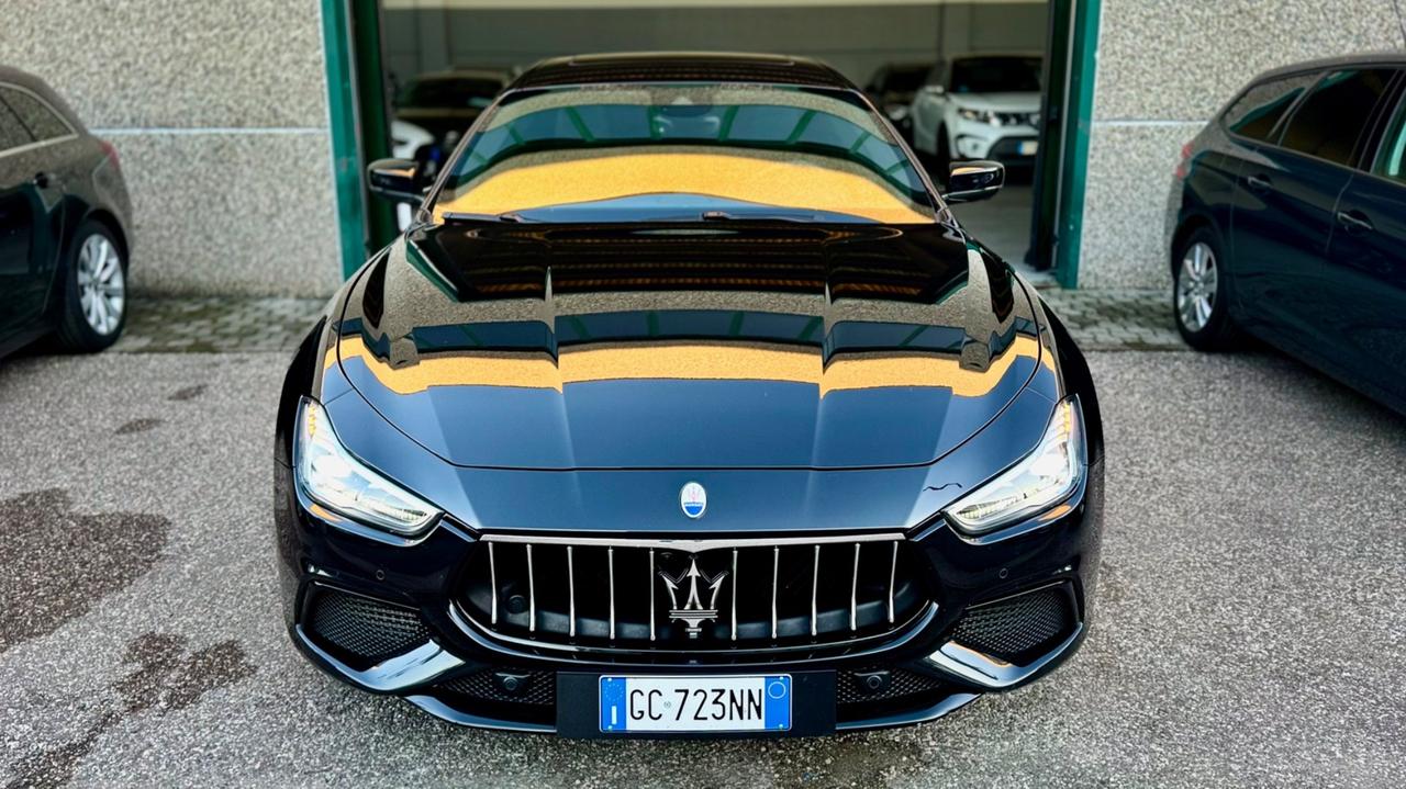 Maserati Ghibli 3.0 V6 350 CV GRANSPPRT 16.000 KM TETTO