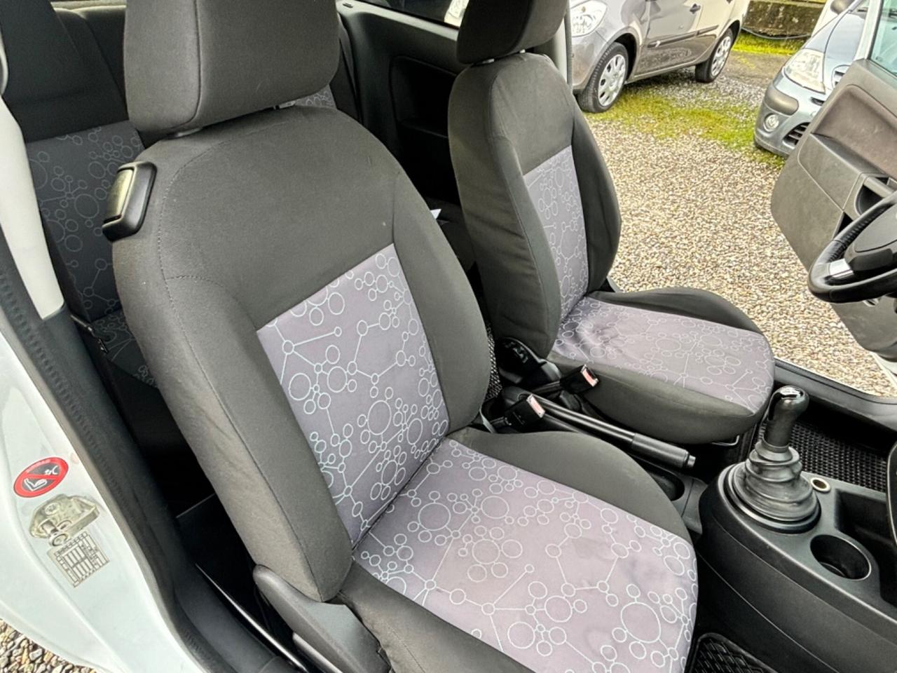 Ford Fiesta 1.2 16V 3p. Ghia